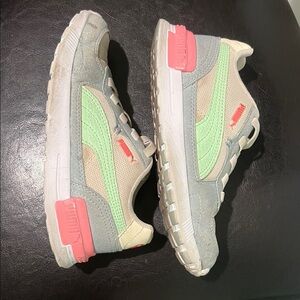 Puma Kids Size 2C
